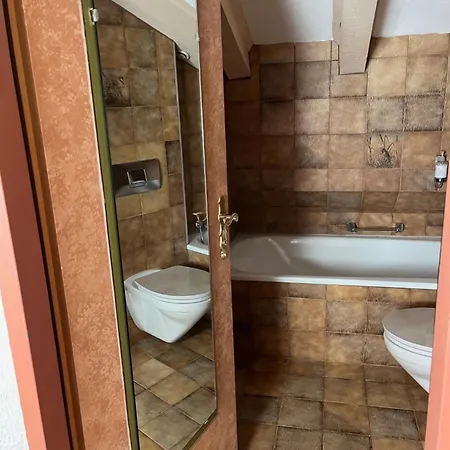 Kronenlodge * سيفيلد ان تيرول
