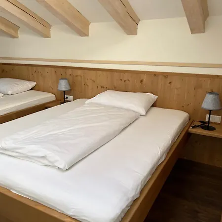 Kronenlodge بيت خشبي