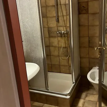 Kronenlodge بيت خشبي