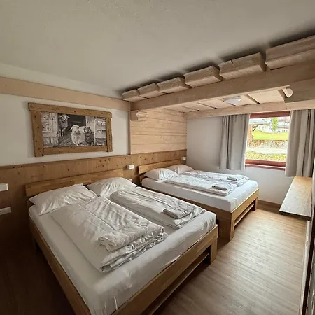 Kronenlodge * سيفيلد ان تيرول